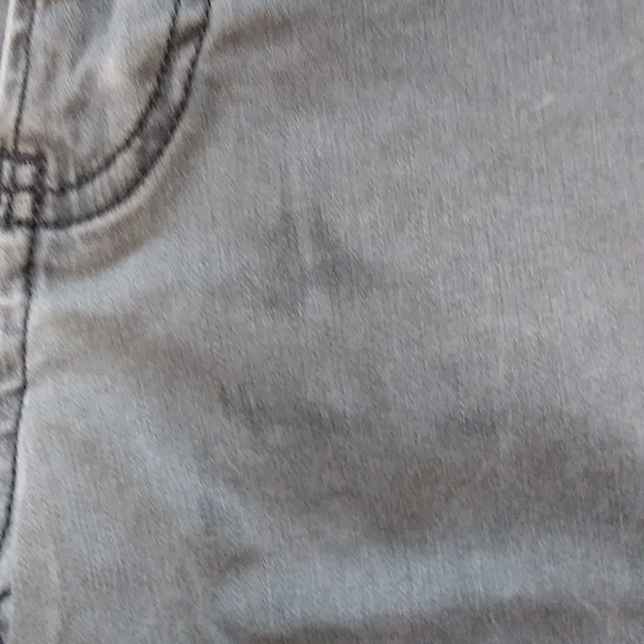 Calvin Klein Men's Grey Khaki Color Jeans! Size is 34x32 - Picture 2 of 4